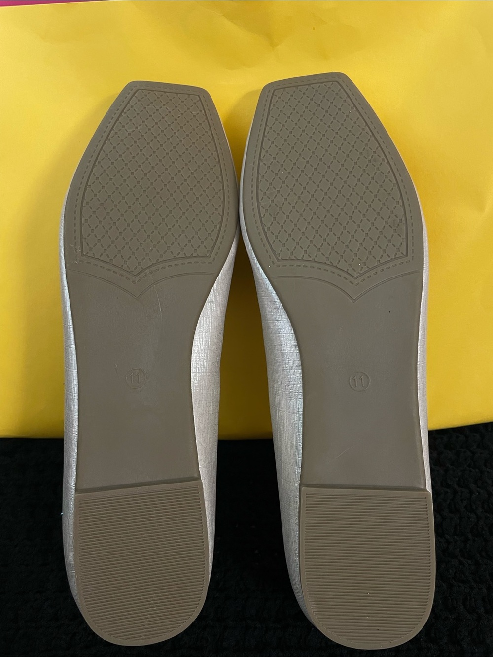 Cream Ballet Flats with Black Trim and Bow - Picture 3 of 4